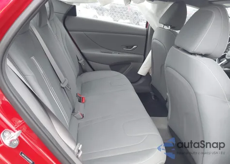 2022 Hyundai Elantra Sel z USA, uszkodzony, nr VIN 5NPLS4AG6NH080831